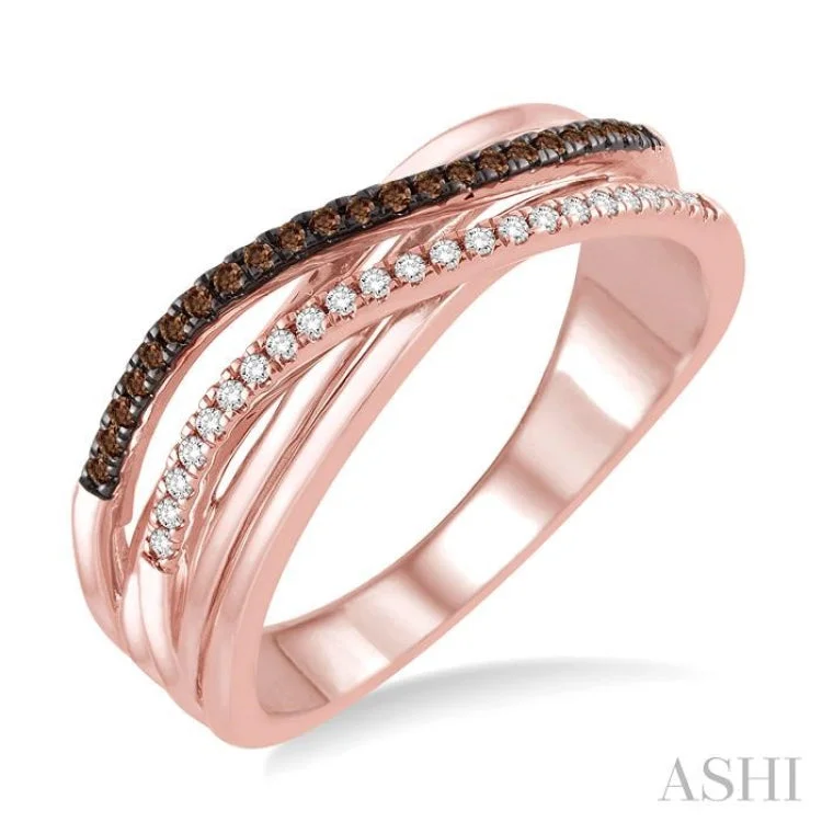 Simple Wedding Ring for Men and Women-1/5 Ctw Round Cut White and Champagne Brown Diamond Ring in 10K Rose Gold