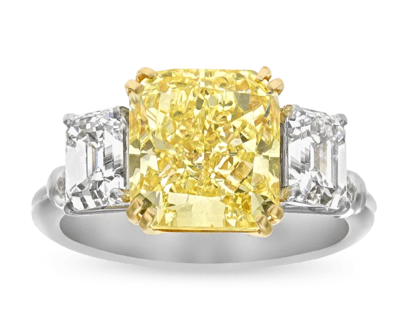 Beautiful Wedding Band for Women-Fancy Yellow Diamond Ring, 4.26 Carats