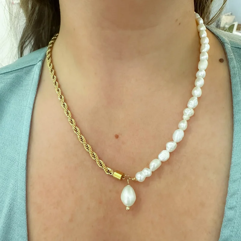 Luxurious Diamond Necklace-Pearl Rope Necklace