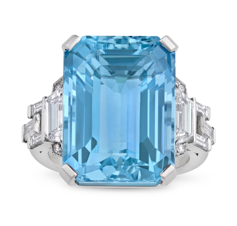 Large Gemstone Ring for Statement-Raymond Yard Aquamarine Ring, 16.10 carats