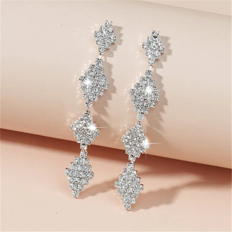 Fashionable Earrings for Parties-Austrian Crystal Rhinestone Earrings JS-035