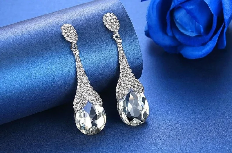 Custom Earrings for Fashion Forward Look-MEC-014 Crystal Pearls Long Drop Earrings Bridal Wedding Jewelry