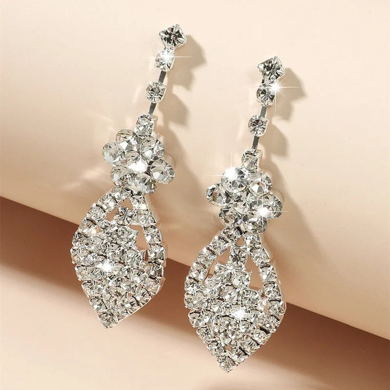 Sparkling Earrings for Special Occasions-Chandelier Hanging Pearls Long Tassel Rhinestone Earrings JS-040