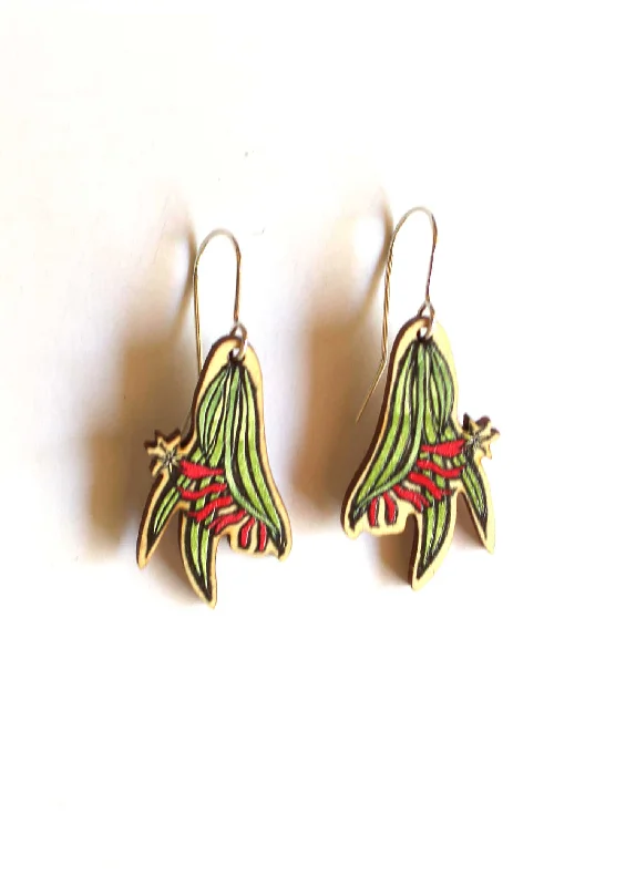 Geometric Earrings for Women-To the Trees Dangles - Kangaroo Paw Small