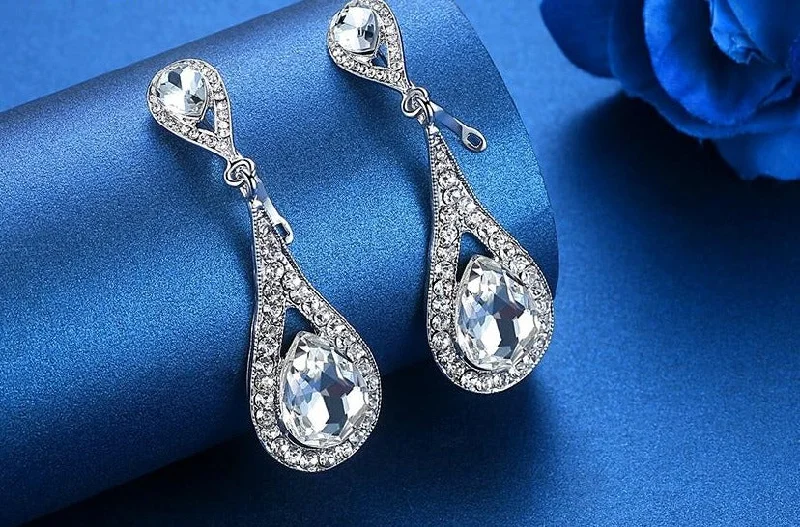 Sparkling Earrings for Bold Fashion-MEC-007 Crystal Pearls Long Drop Earrings Bridal Wedding Jewelry