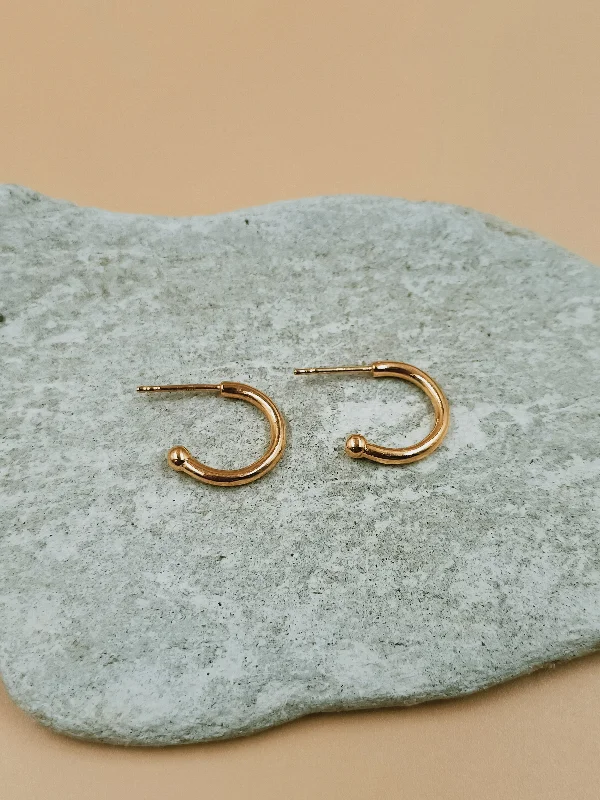 Handmade Earrings for Casual Style-16mm Essential Huggie Hoops | 18kt Solid Gold