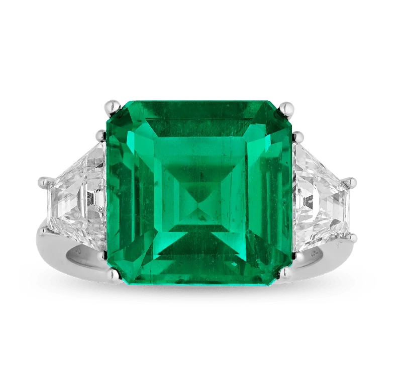 Dainty Engagement Ring for Women-Emerald Ring, 7.39 Carats